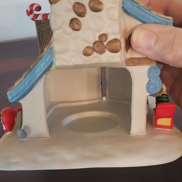 Vintage Partylite "Santa's Workshop" Holiday Tealight Candle Holder (P0269) - Picture 6 of 15